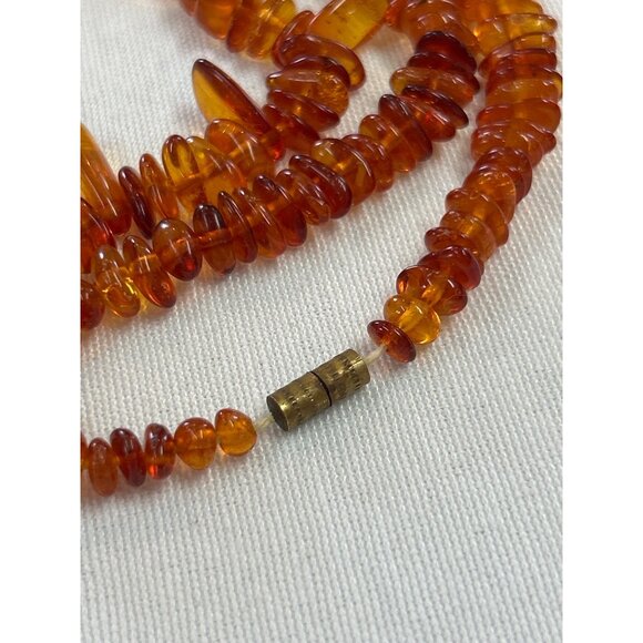 Amber Chip Necklace Organic Beads Barrel Screw Clasp - Picture 4 of 7
